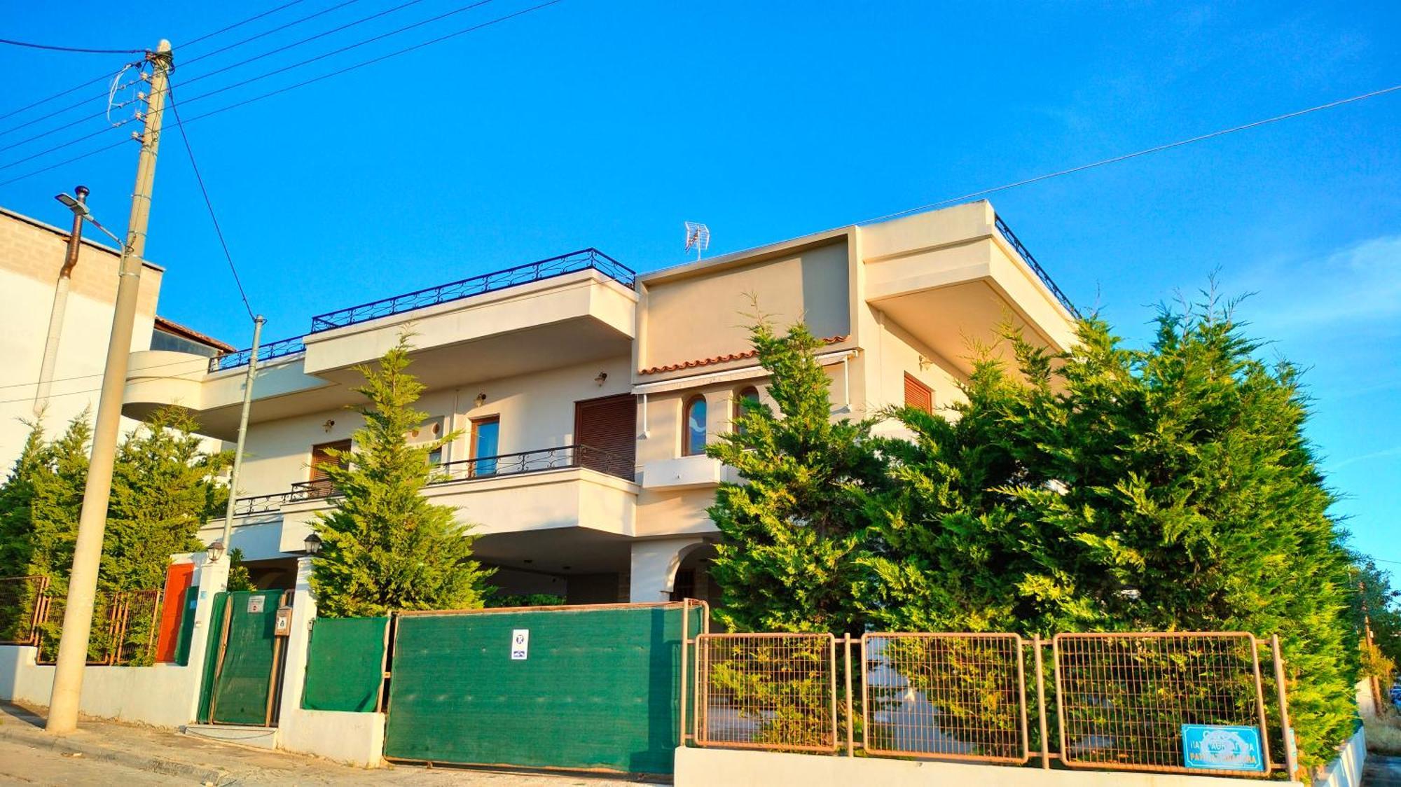 Sunrise House Villa